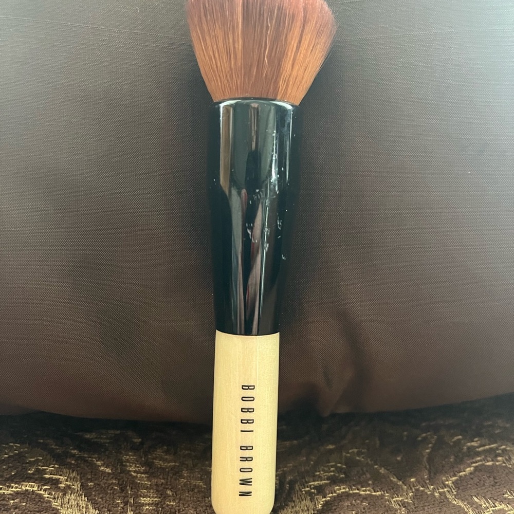 Bobbi Brown Makeup Brush